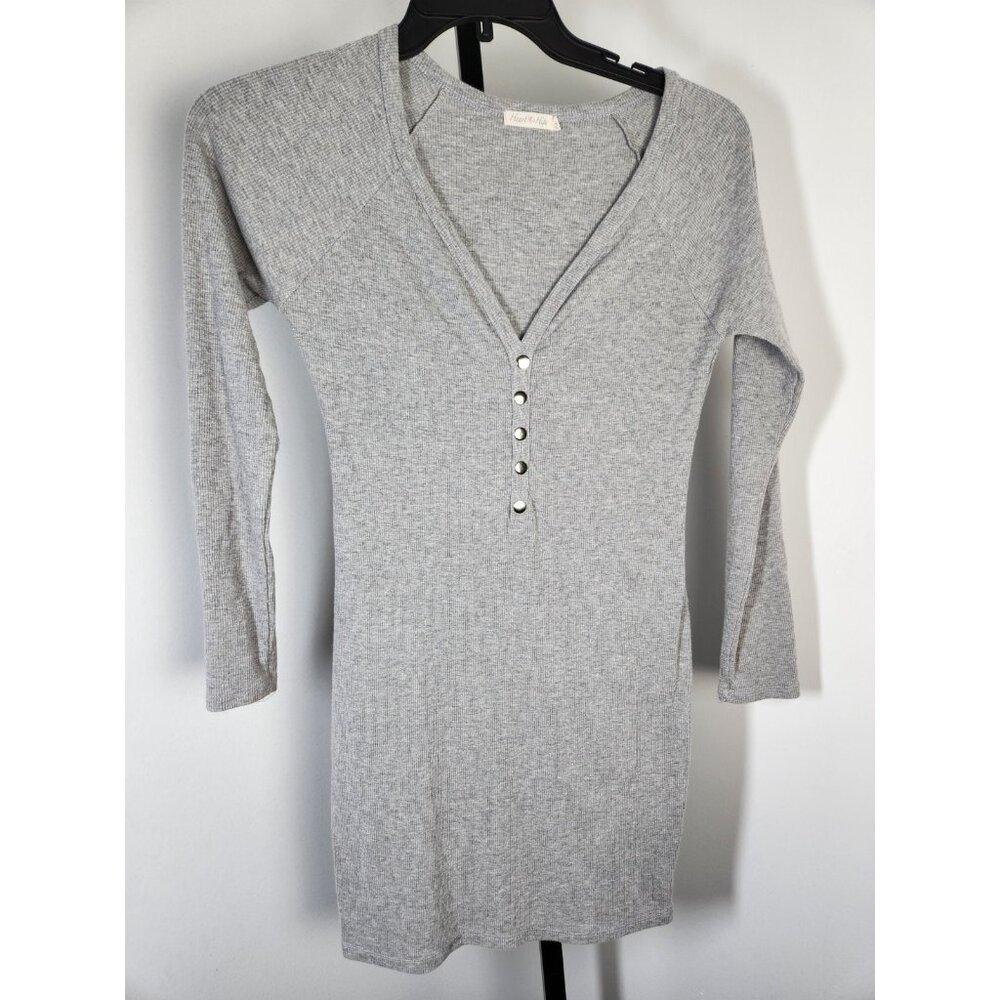 Heart & Hips Women’s V-Neck Long Sleeve Ribbed Knit Mini Dress-Grey-SZ M